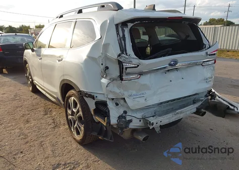 2023 Subaru Ascent Limited 8-Passenger из США, поврежденный, VIN 4S4WMARD5P3441833